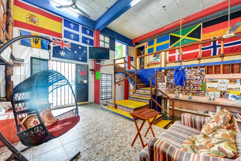 Hostel Playa Πλάγια Ντελ Κάρμεν Εξωτερικό φωτογραφία